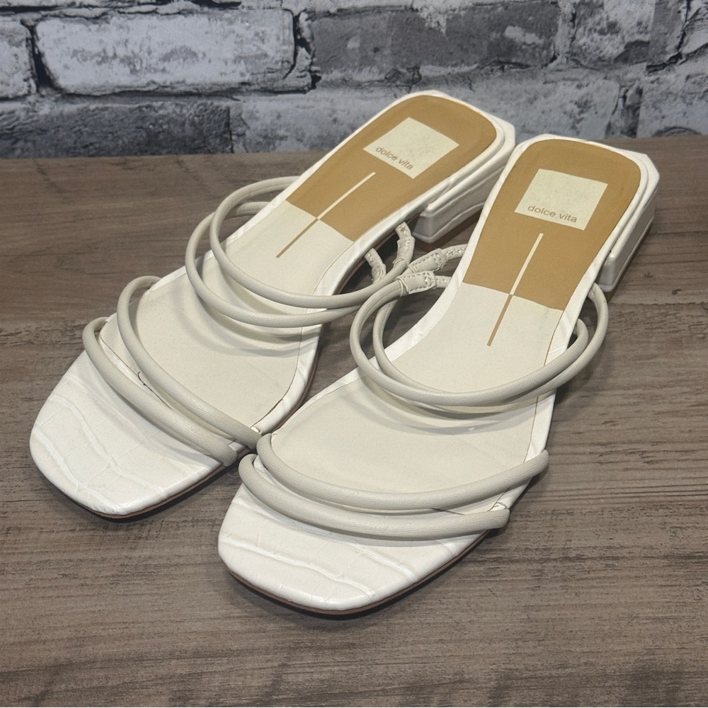 EUC Dolce Vita White Strappy Sandals Size 9